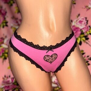 Betsey Johnson cotton panty leopard heart Pink black lace cheeky thong lingerie